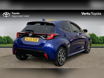 Used Toyota Yaris 2022 for sale - 76329911: Photo 2