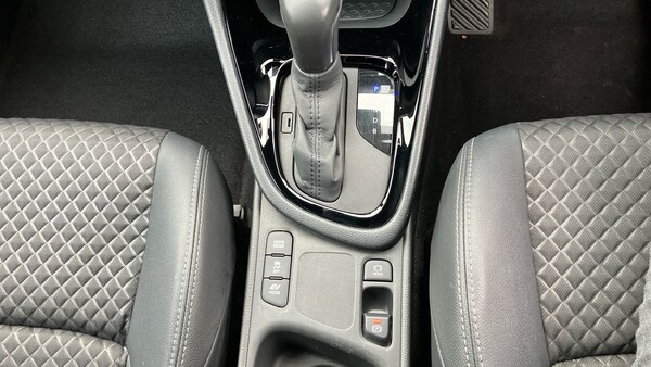 Used Toyota Yaris 2022 for sale - 76329911: Photo 35