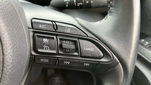 Used Toyota Yaris 2022 for sale - 76329911: Photo 37