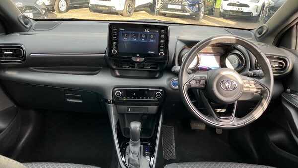 Used Toyota Yaris 2022 for sale - 76329911: Photo 5