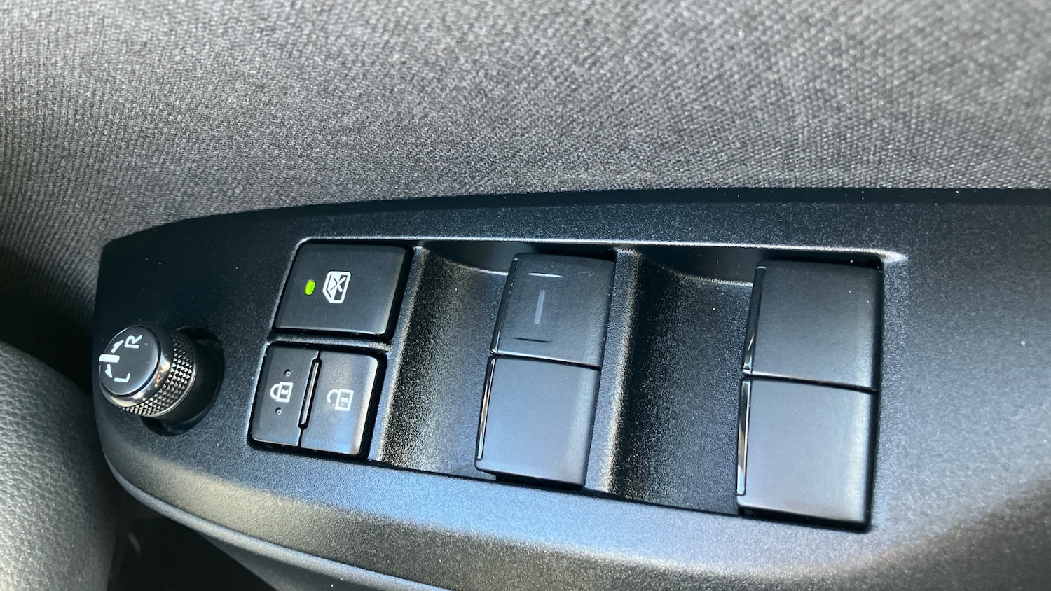 Used Toyota Yaris 2023 for sale - 78015139: Photo 22