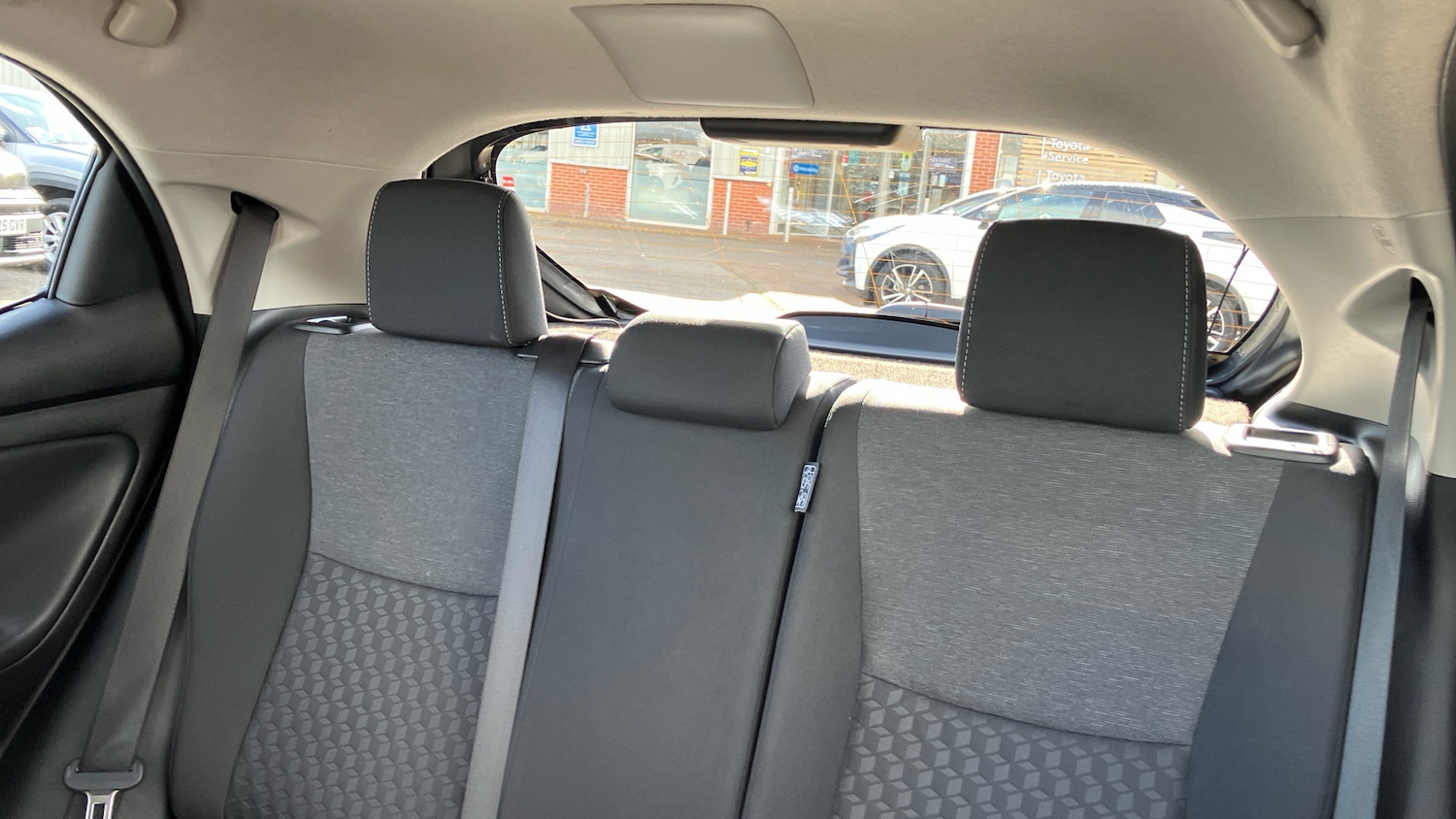 Used Toyota Yaris 2023 for sale - 78015139: Photo 23