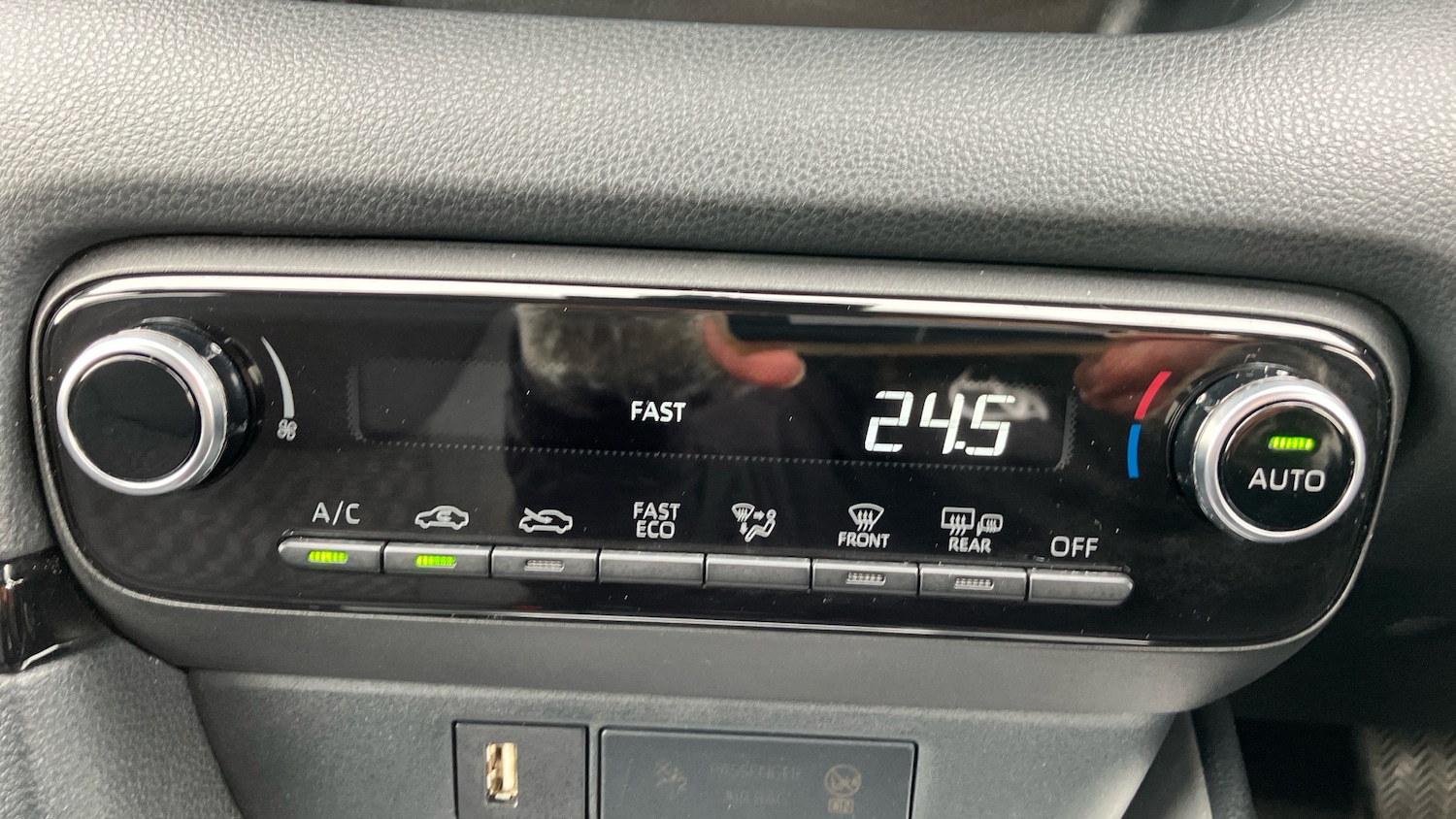 Used Toyota Yaris 2023 for sale - 78015139: Photo 34