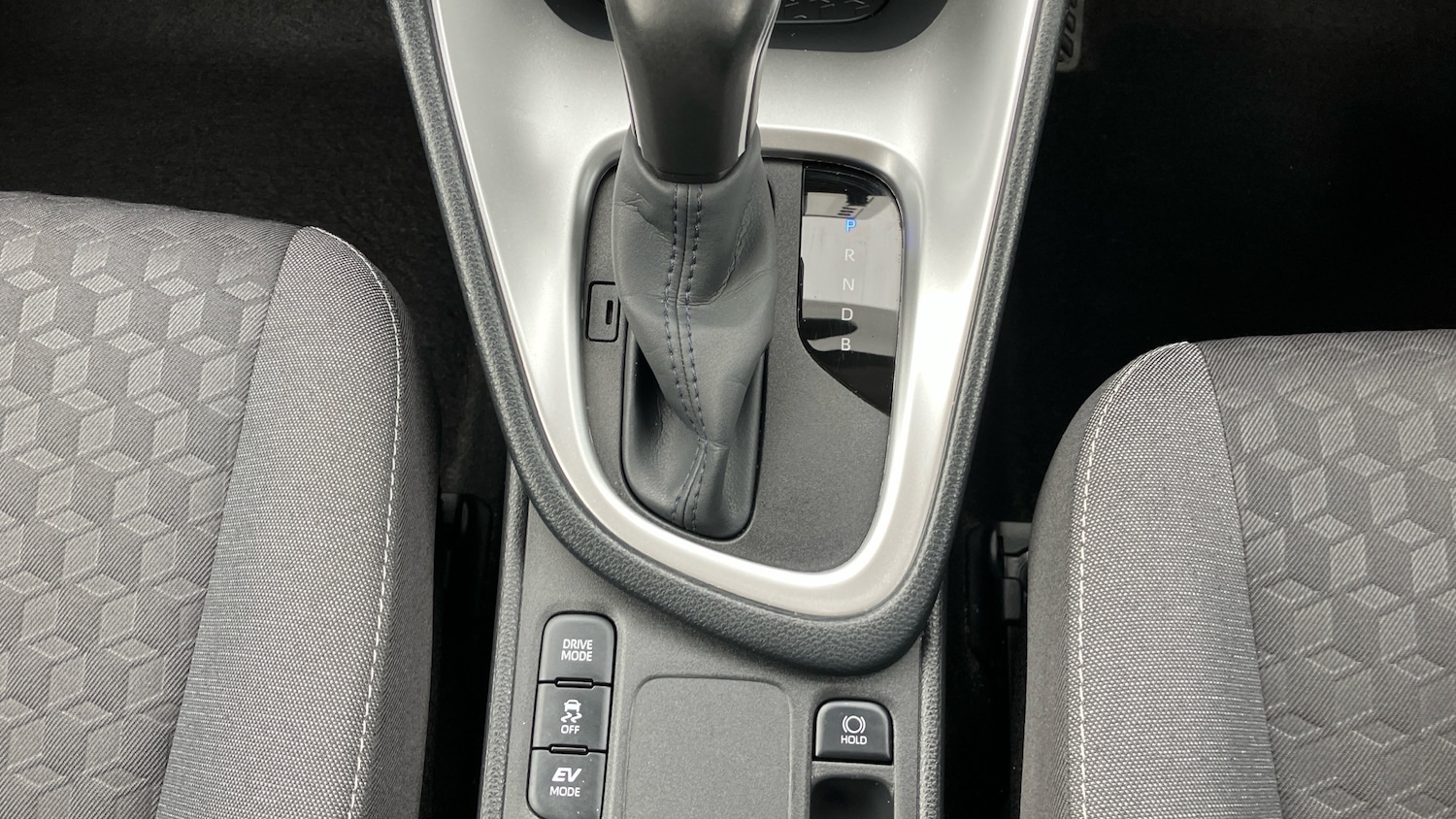 Used Toyota Yaris 2023 for sale - 78015139: Photo 35