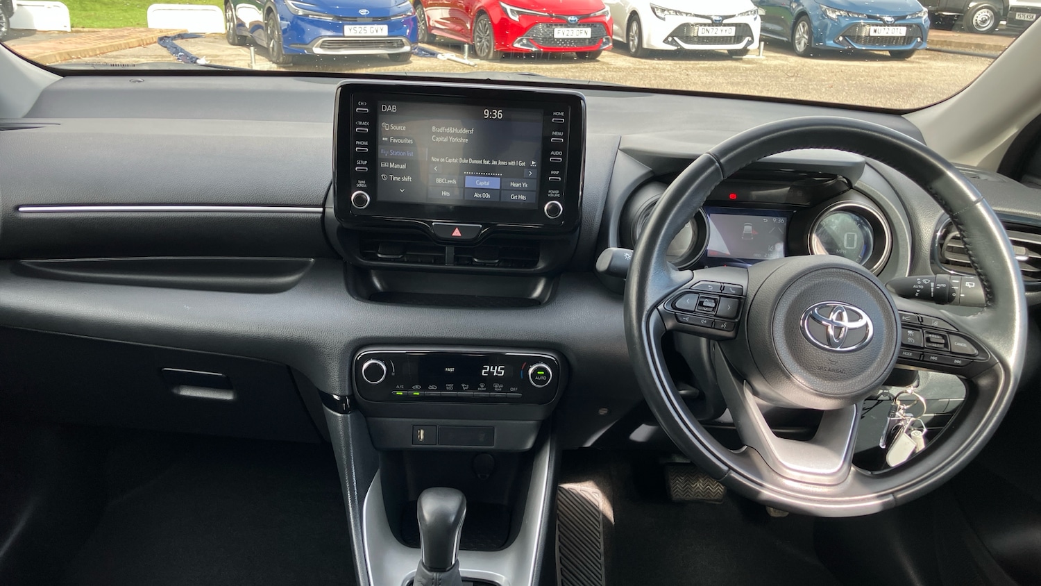 Used Toyota Yaris 2023 for sale - 78015139: Photo 5