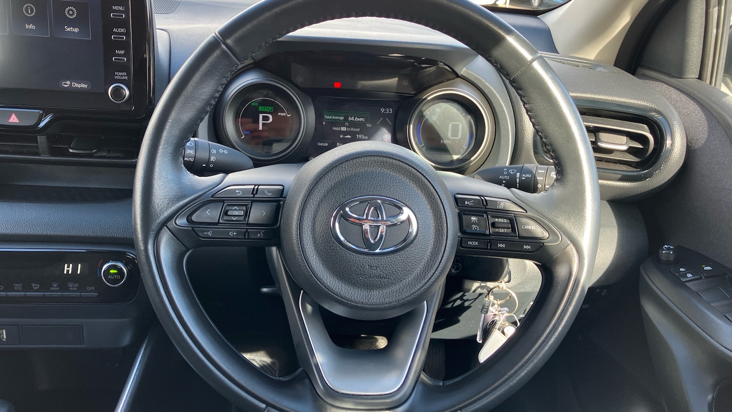 Used Toyota Yaris 2023 for sale - 78015139: Photo 8