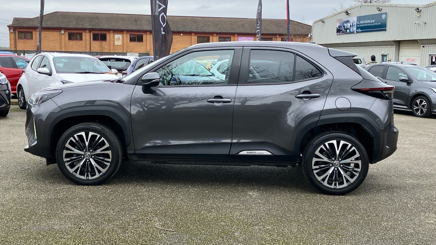 Used Toyota Yaris Cross 2022 for sale - 77965629: Photo 17