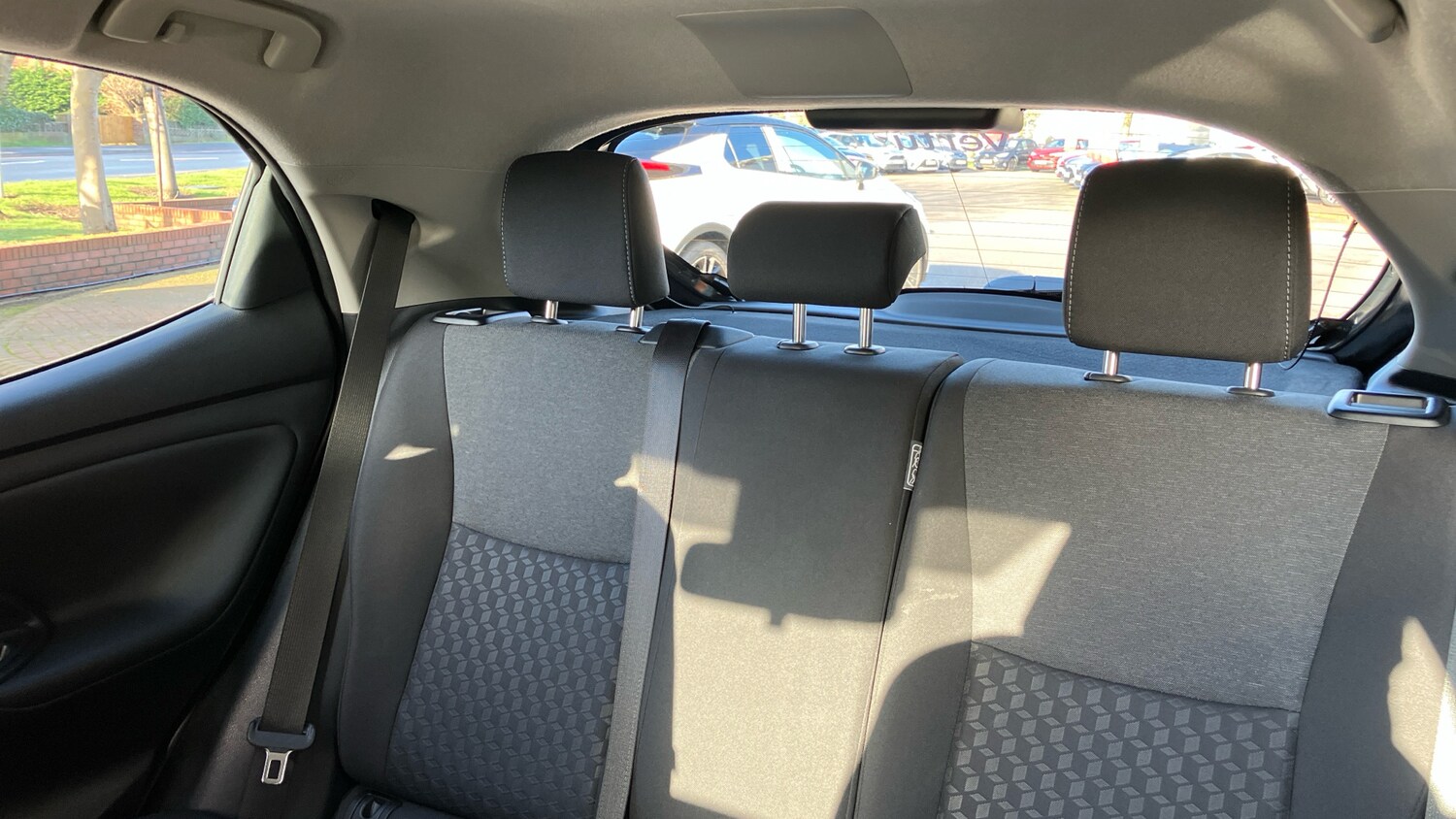 Used Toyota Yaris 2022 for sale - 77326747: Photo 23