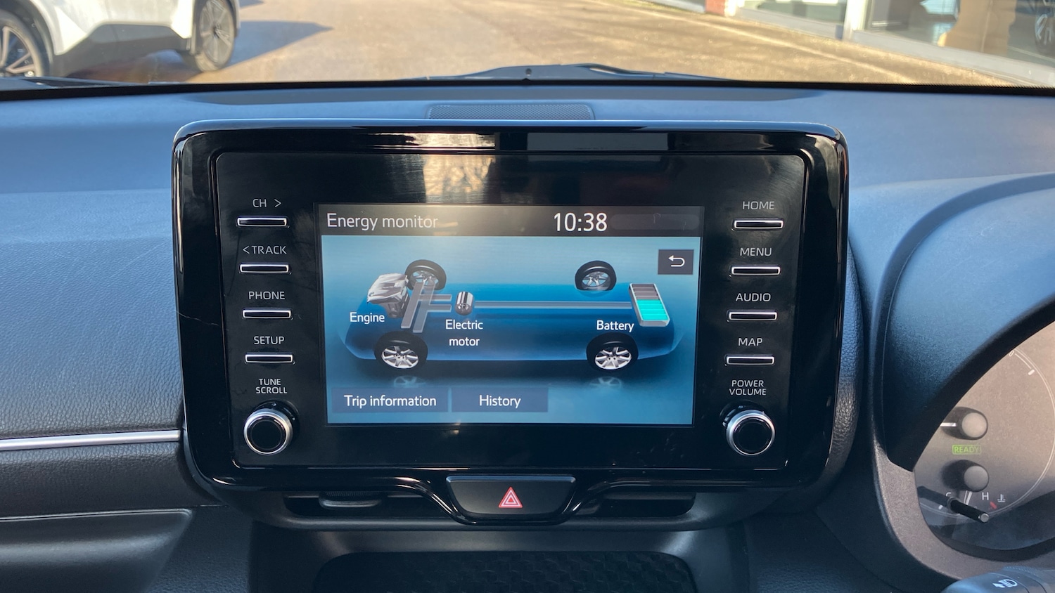 Used Toyota Yaris 2022 for sale - 77326747: Photo 28