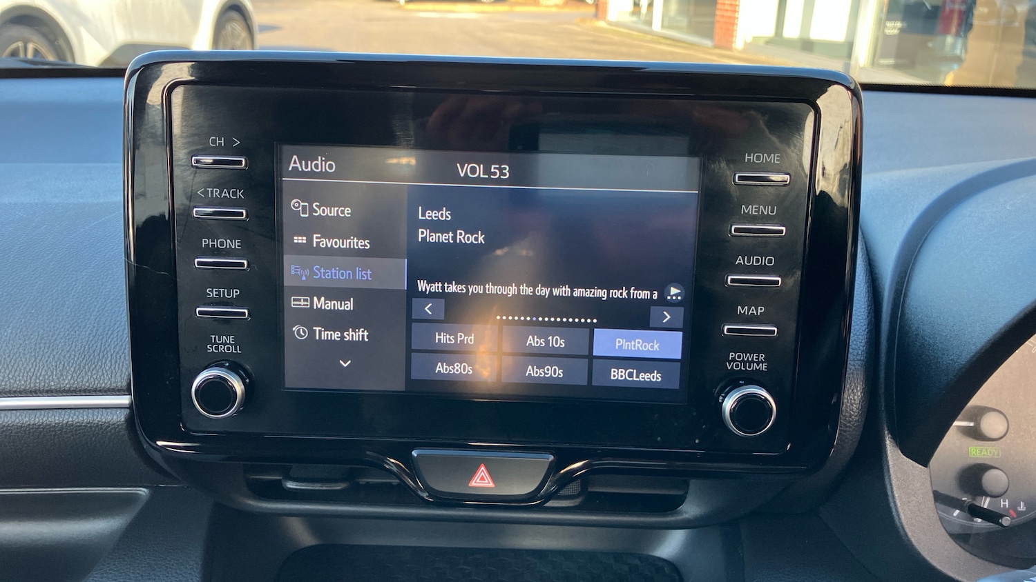 Used Toyota Yaris 2022 for sale - 77326747: Photo 30