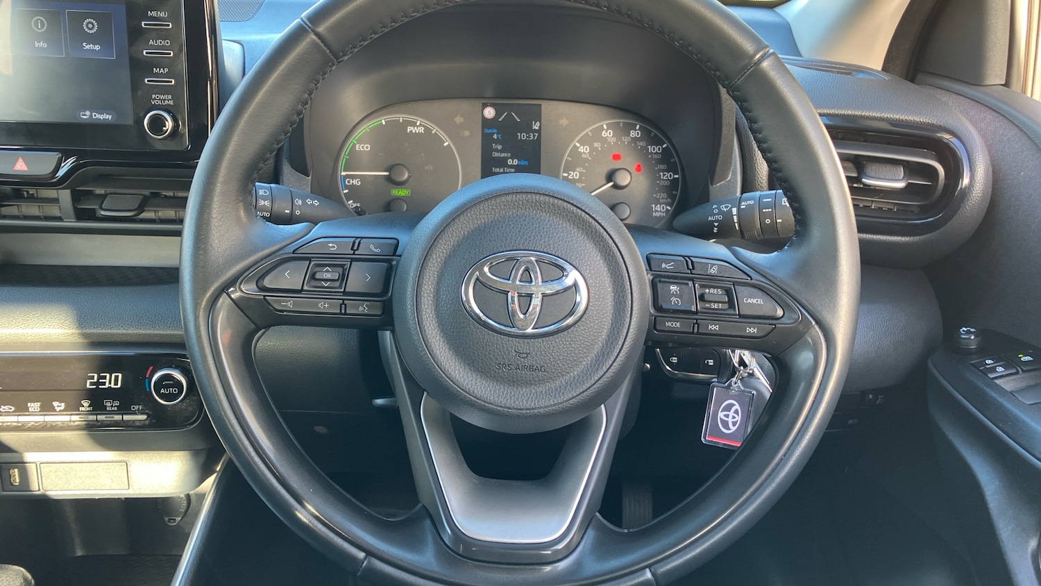 Used Toyota Yaris 2022 for sale - 77326747: Photo 8