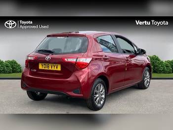 Used Toyota Yaris 2018 for sale - 79333120: Photo