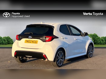 Used Toyota Yaris 2022 for sale - 76566178: Photo