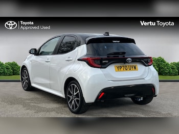Used Toyota Yaris 2020 for sale - 77607416: Photo