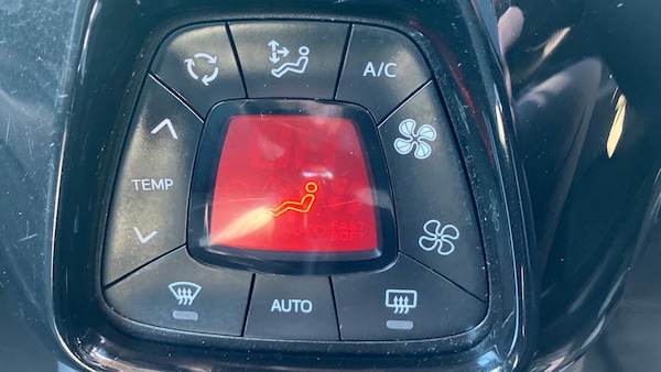 Used Toyota AYGO 2018 for sale - 76234628: Photo 34