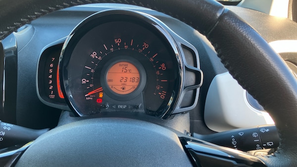 Used Toyota AYGO 2018 for sale - 76234628: Photo 9