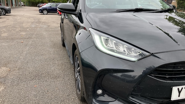 Used Toyota Yaris 2023 for sale - 76252279: Photo 41