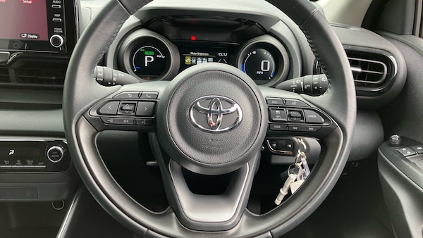 Used Toyota Yaris 2023 for sale - 76252279: Photo 8