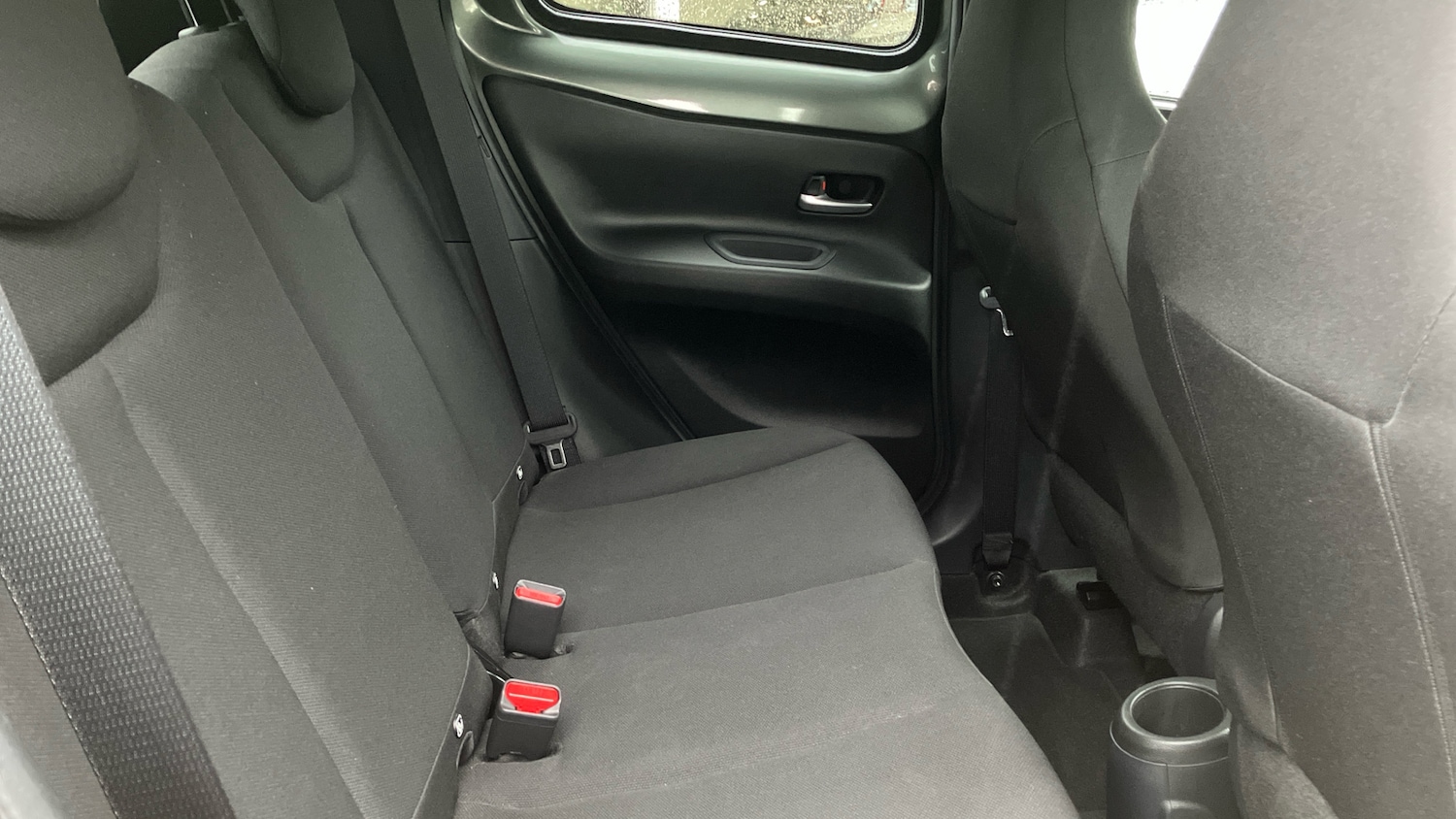 Used Toyota Aygo X 2022 for sale - 76922377: Photo 12