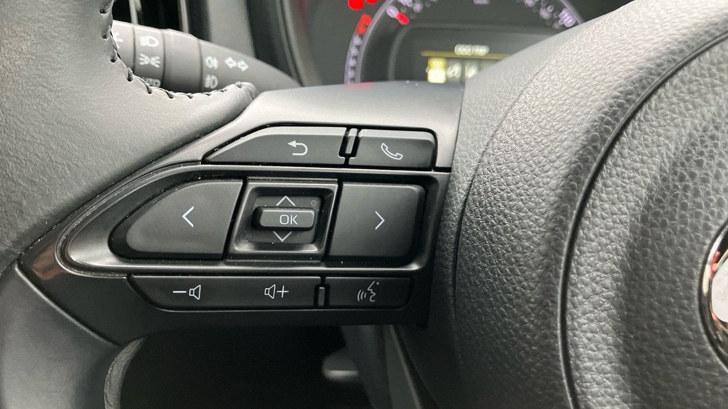 Used Toyota Aygo X 2022 for sale - 76922377: Photo 36