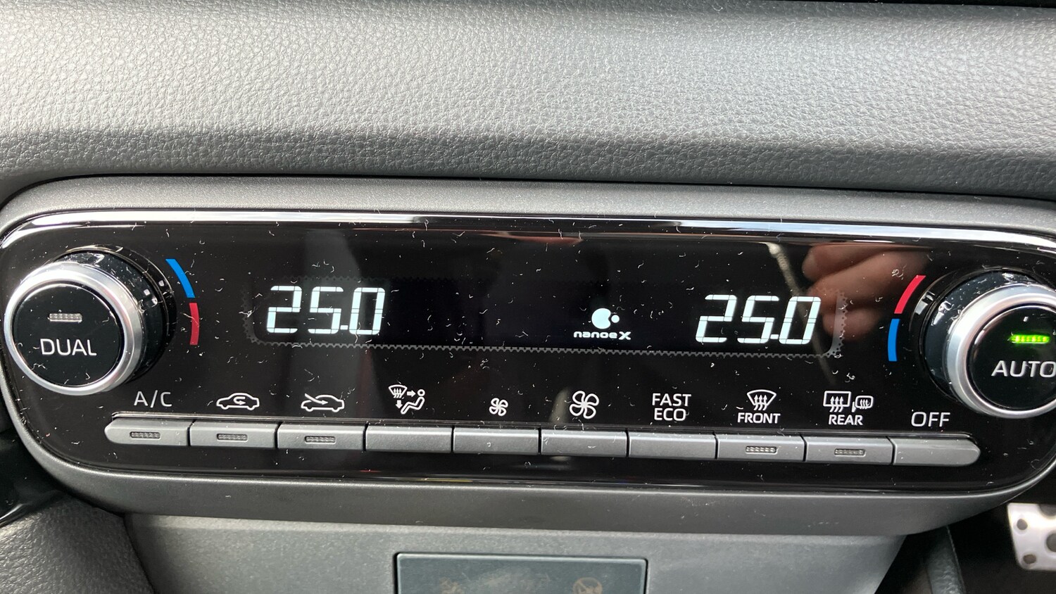 Used Toyota Yaris 2025 for sale - 77746548: Photo 34