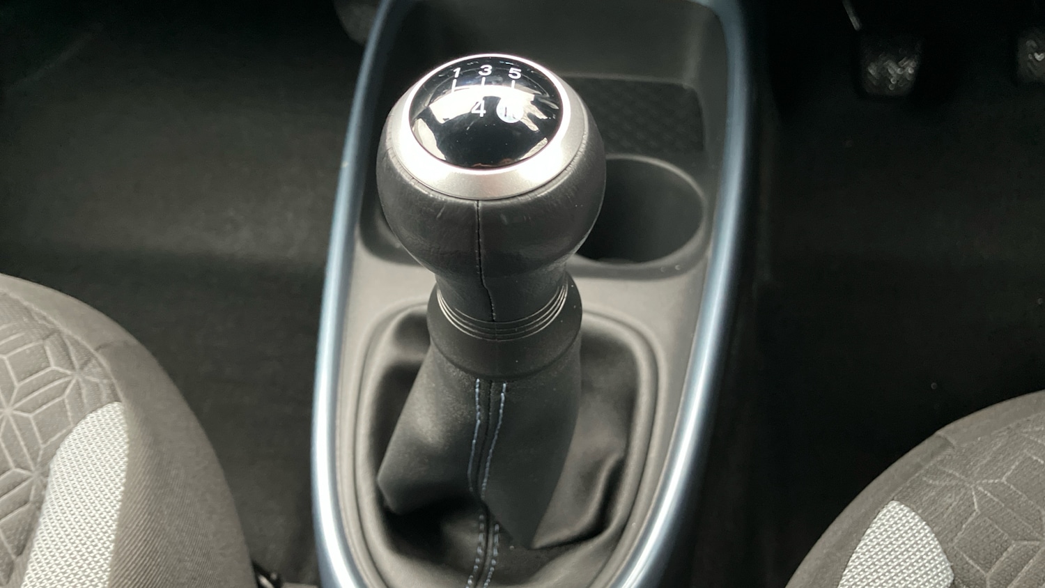 Used Toyota Aygo X 2024 for sale - 77405627: Photo 35