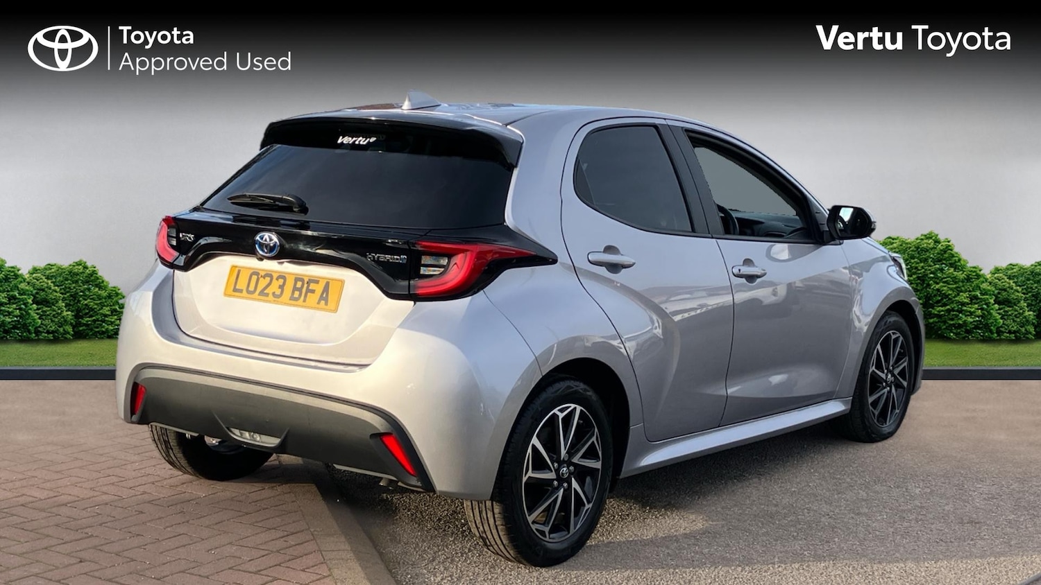 Used Toyota Yaris 2023 for sale - 76402350: Photo 2