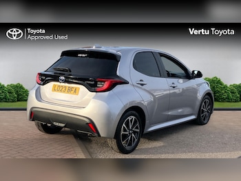 Used Toyota Yaris 2023 for sale - 76402350: Photo