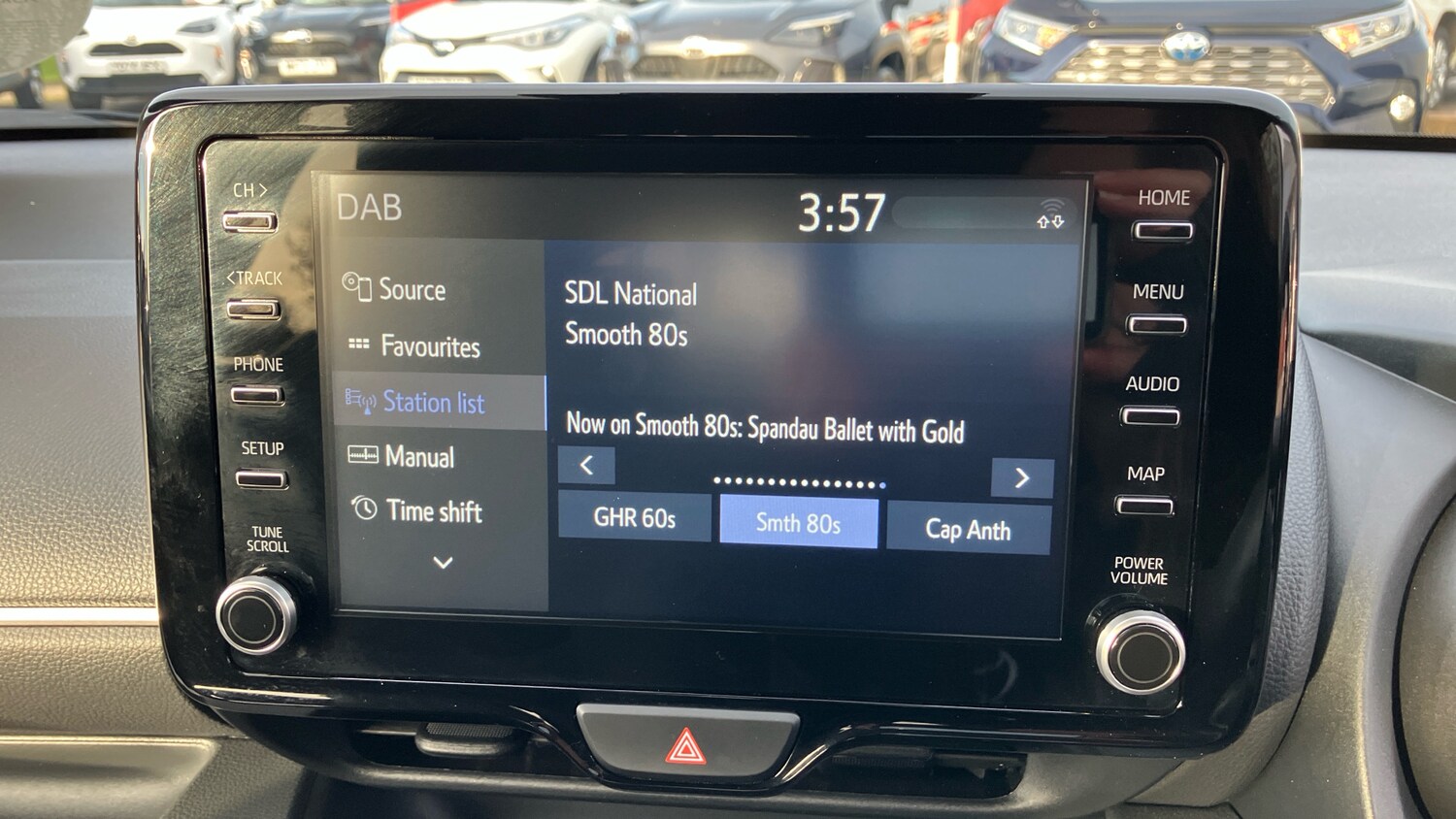 Used Toyota Yaris 2023 for sale - 76402350: Photo 30