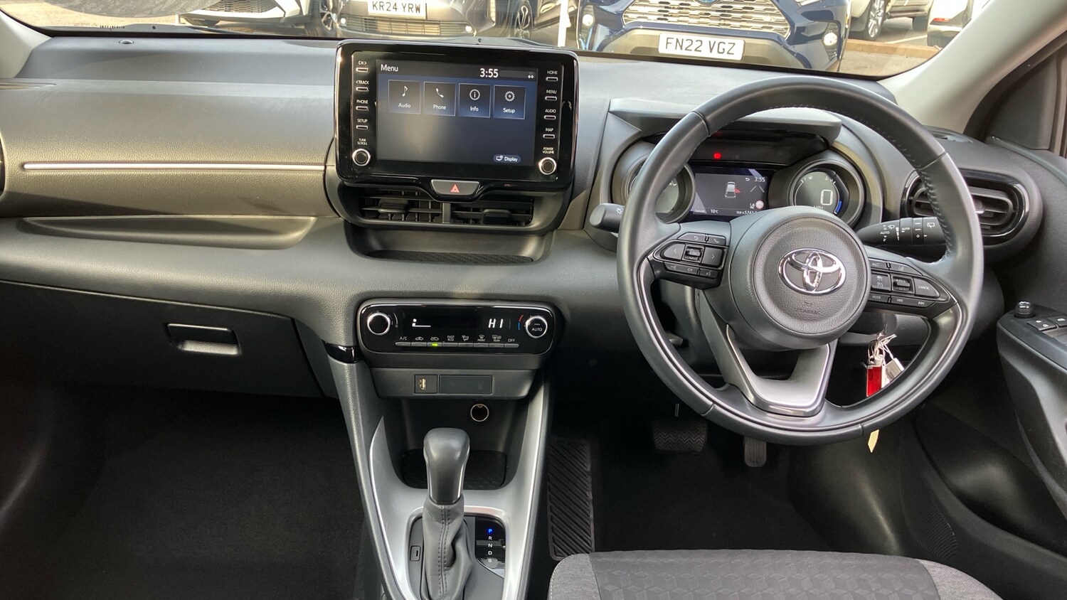 Used Toyota Yaris 2023 for sale - 76402350: Photo 5