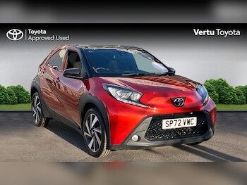 2022 (72) - 1.0 VVT-i Edge 5dr Petrol Hatchback