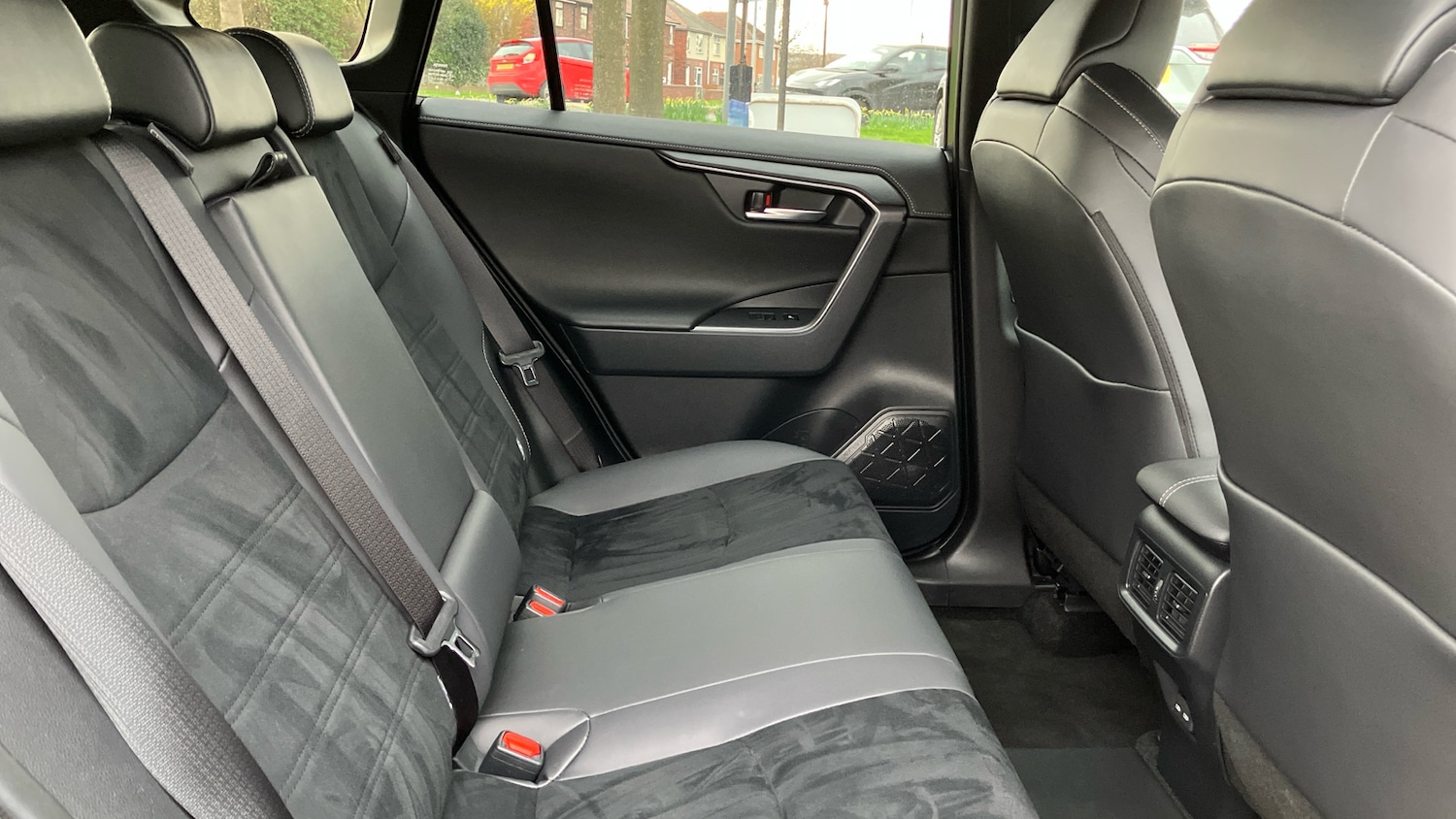 Used Toyota RAV4 2025 for sale - 77848757: Photo 12