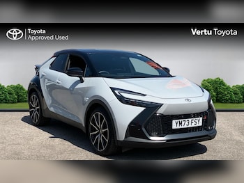 Used Toyota C-HR 2023 for sale - 79193268: Photo