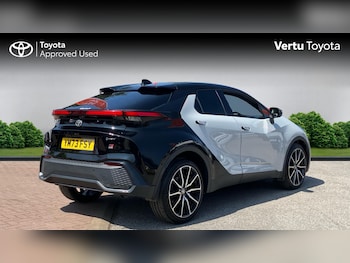 Used Toyota C-HR 2023 for sale - 79193268: Photo
