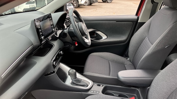 Used Toyota Yaris 2020 for sale - 76219613: Photo 10