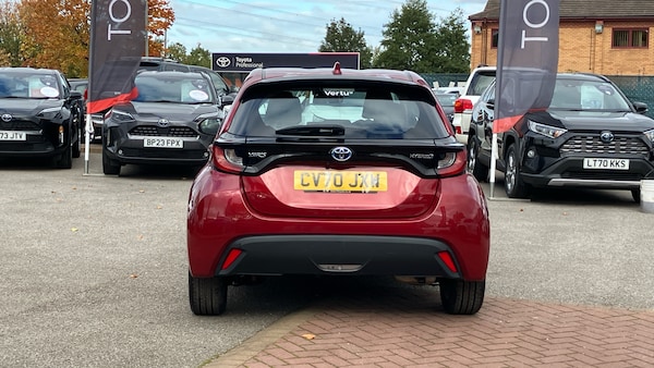 Used Toyota Yaris 2020 for sale - 76219613: Photo 19