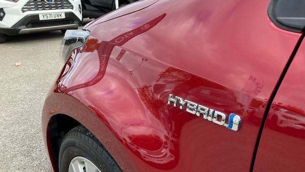 Used Toyota Yaris 2020 for sale - 76219613: Photo 21