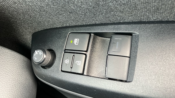 Used Toyota Yaris 2020 for sale - 76219613: Photo 22
