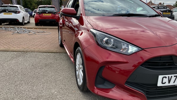 Used Toyota Yaris 2020 for sale - 76219613: Photo 41