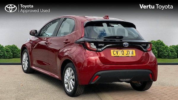 Used Toyota Yaris 2020 for sale - 76219613: Photo 4