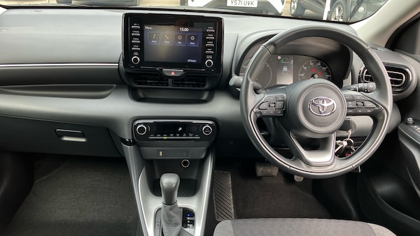 Used Toyota Yaris 2020 for sale - 76219613: Photo 5