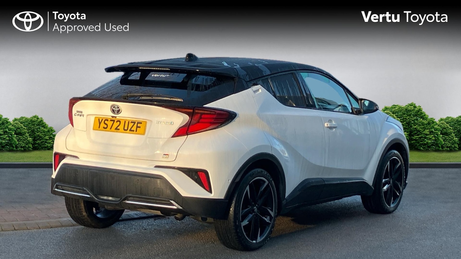 Used Toyota C-HR 2022 for sale - 76709968: Photo 2