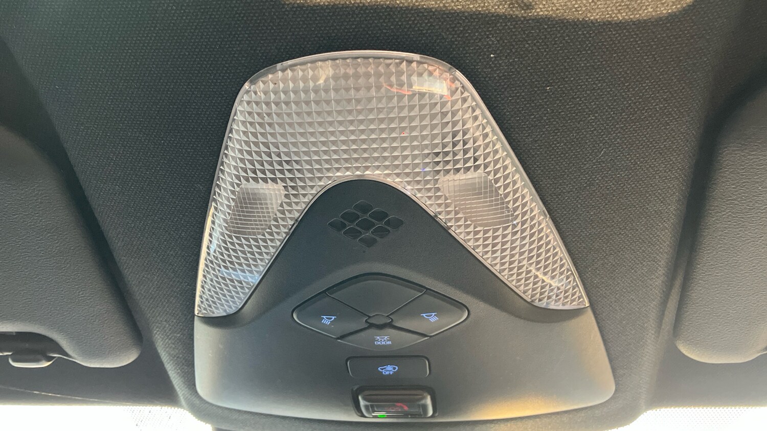 Used Toyota C-HR 2022 for sale - 76709968: Photo 33