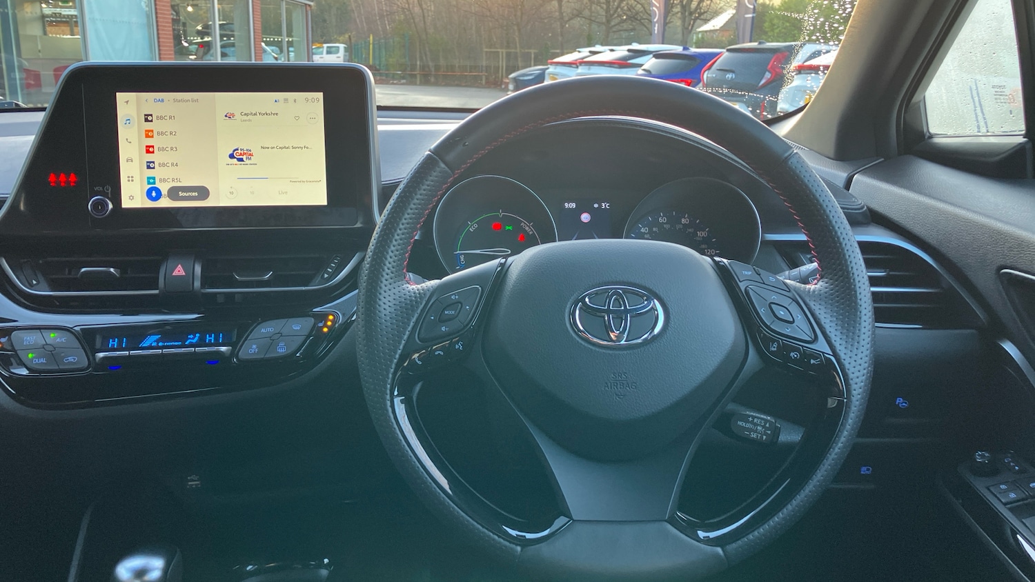 Used Toyota C-HR 2022 for sale - 76709968: Photo 6