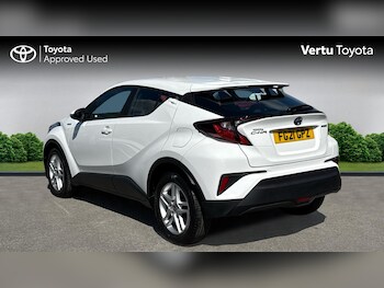 Used Toyota C-HR 2021 for sale - 78325153: Photo