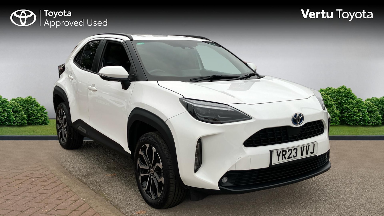 Used Toyota Yaris Cross 2023 for sale - 76302887: Photo 1