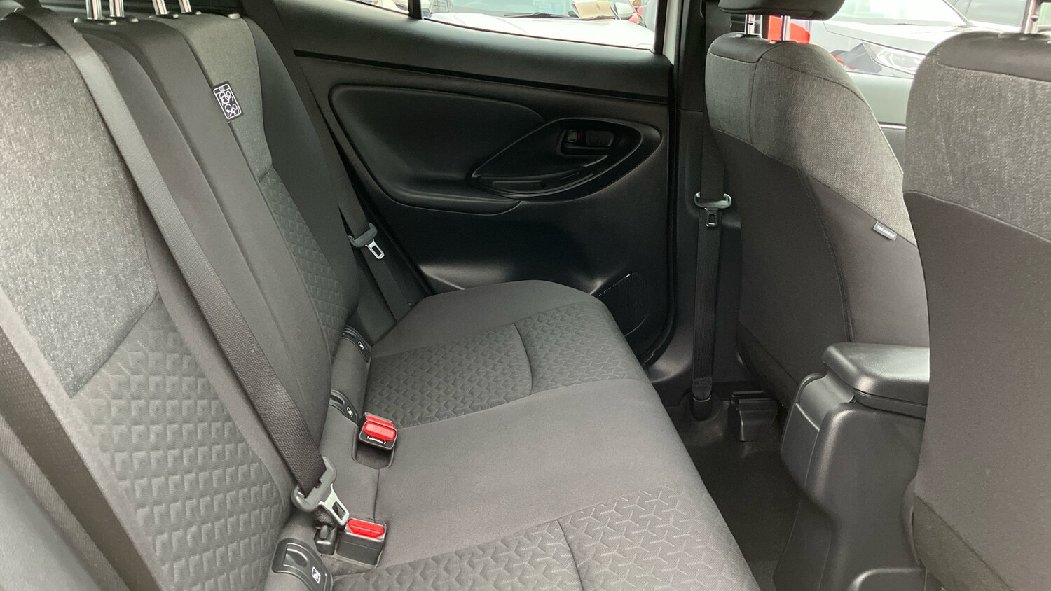 Used Toyota Yaris Cross 2023 for sale - 76302887: Photo 12