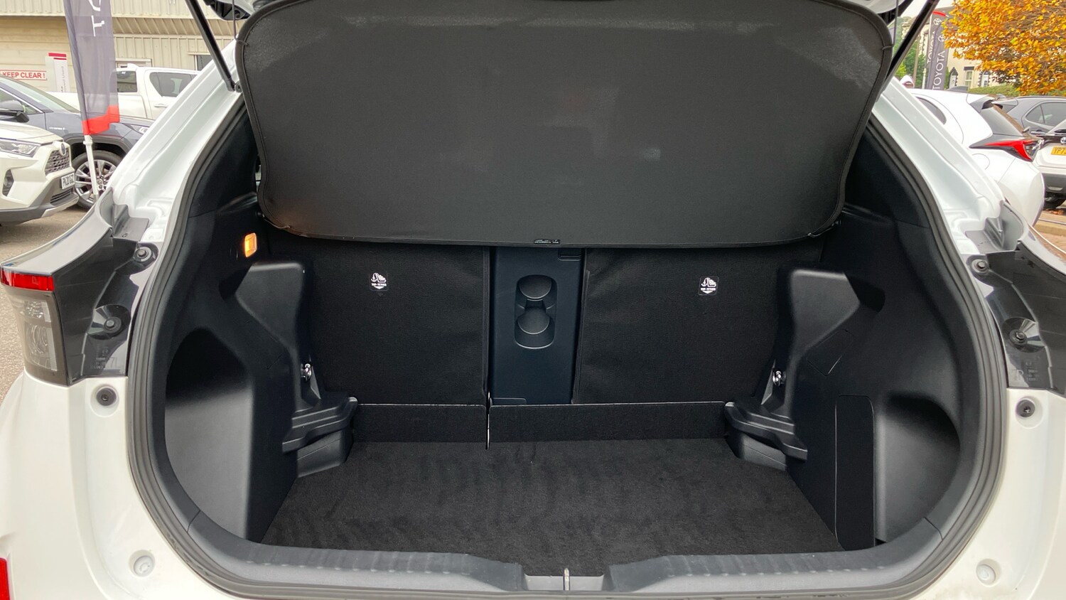 Used Toyota Yaris Cross 2023 for sale - 76302887: Photo 14