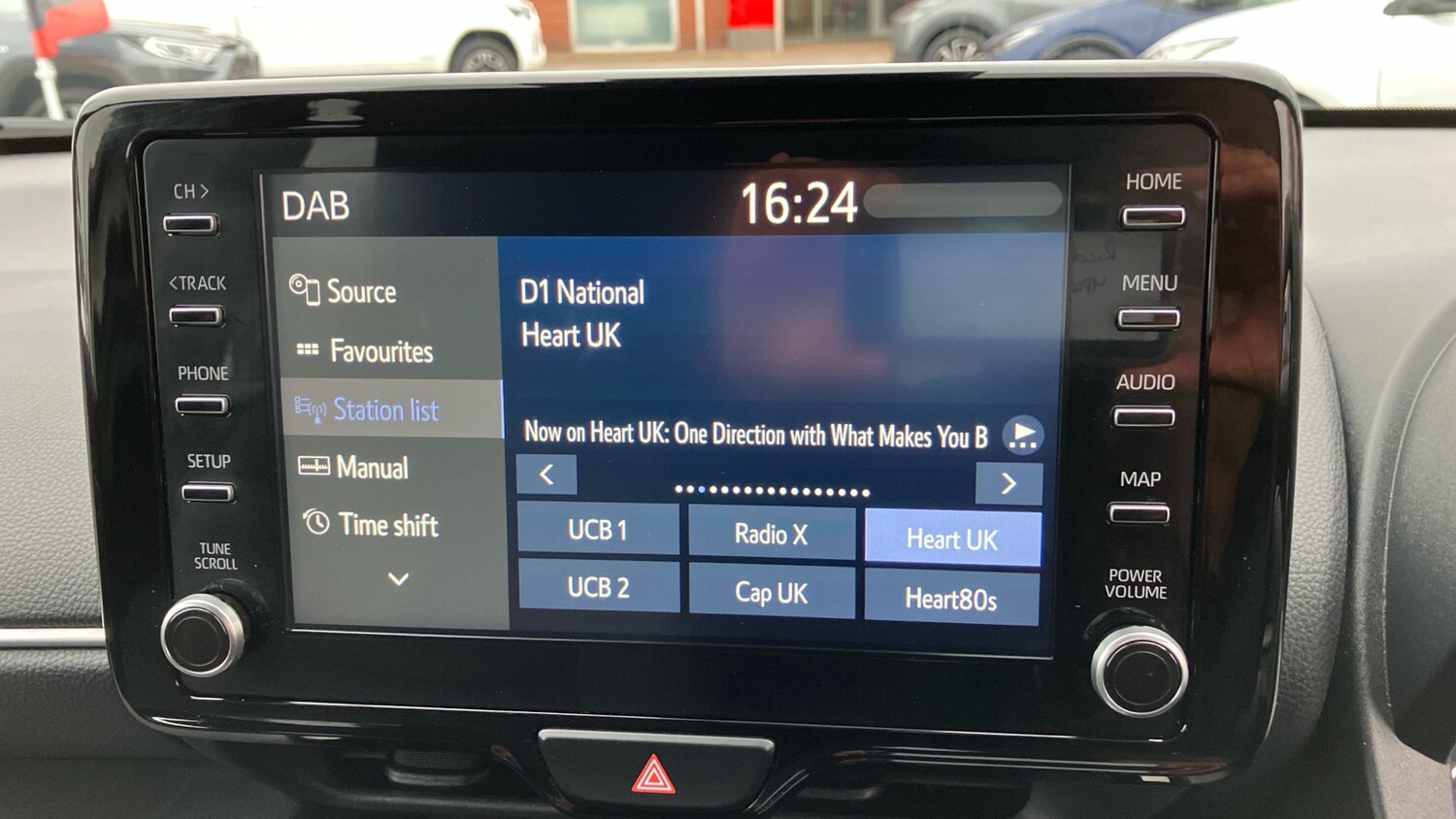 Used Toyota Yaris Cross 2023 for sale - 76302887: Photo 30