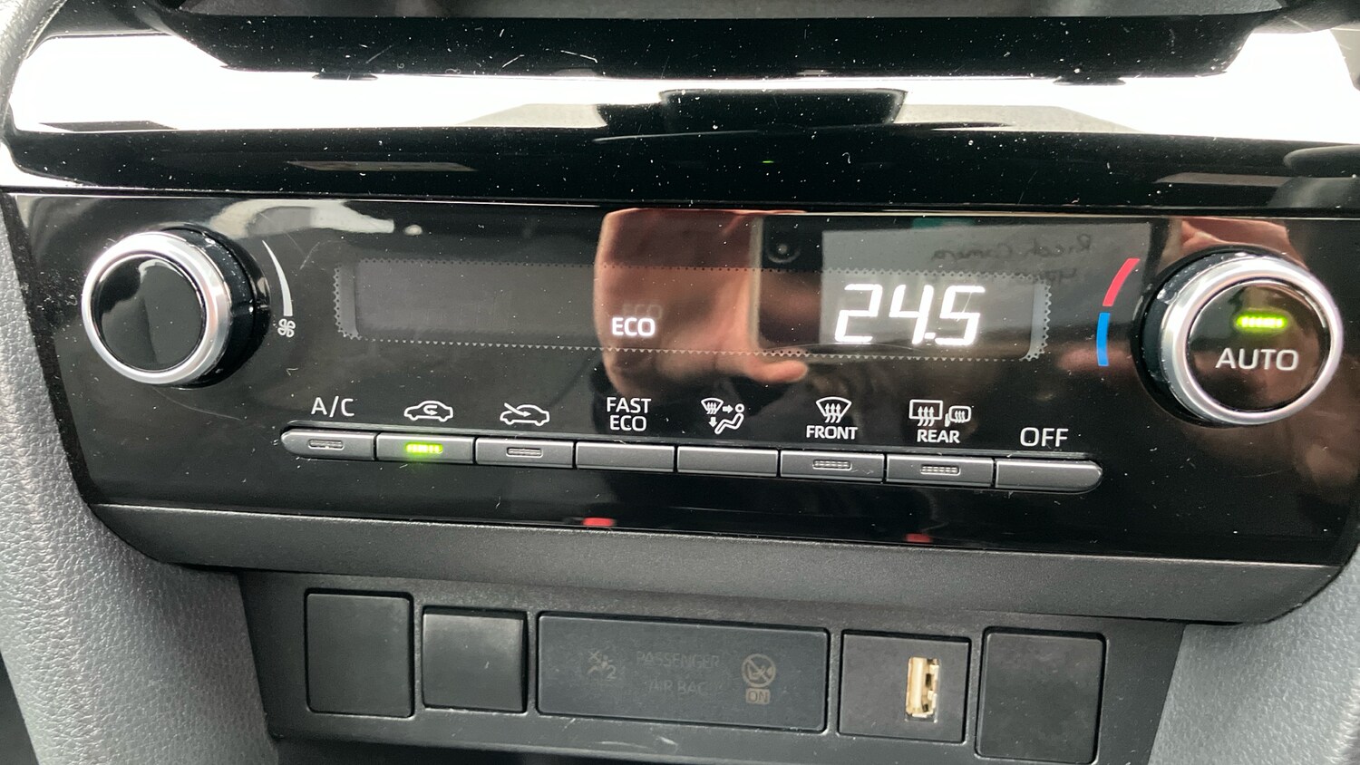 Used Toyota Yaris Cross 2023 for sale - 76302887: Photo 34